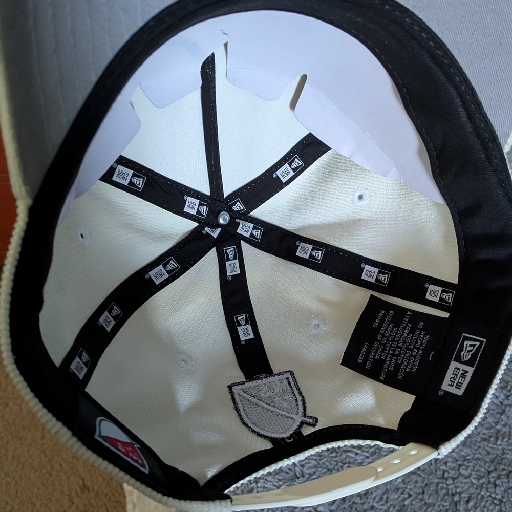 New Era Cream and Black SD Logo Cap - Picture 5 of 6